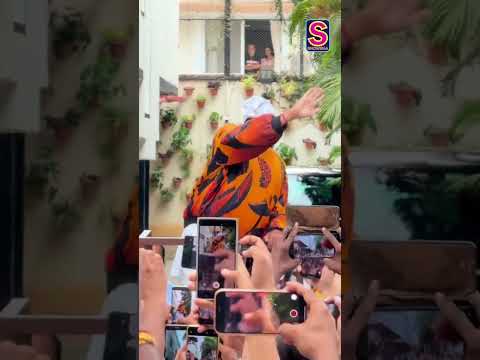 Amitabh Bachchan Never Misses His Sunday Ritual Of Meeting His Fans | Bollywood | Celebrity | N18S