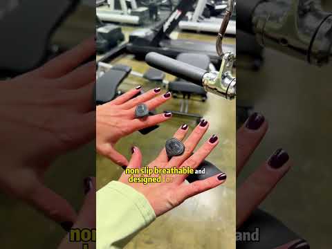 💪🎥 Grip your way to fitness glory with this non-slip, breathable fitness grip!