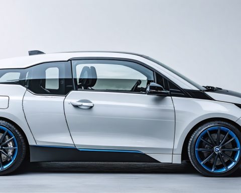 Xiaomi Accelerates European Expansion with New BMW Talent Aboard